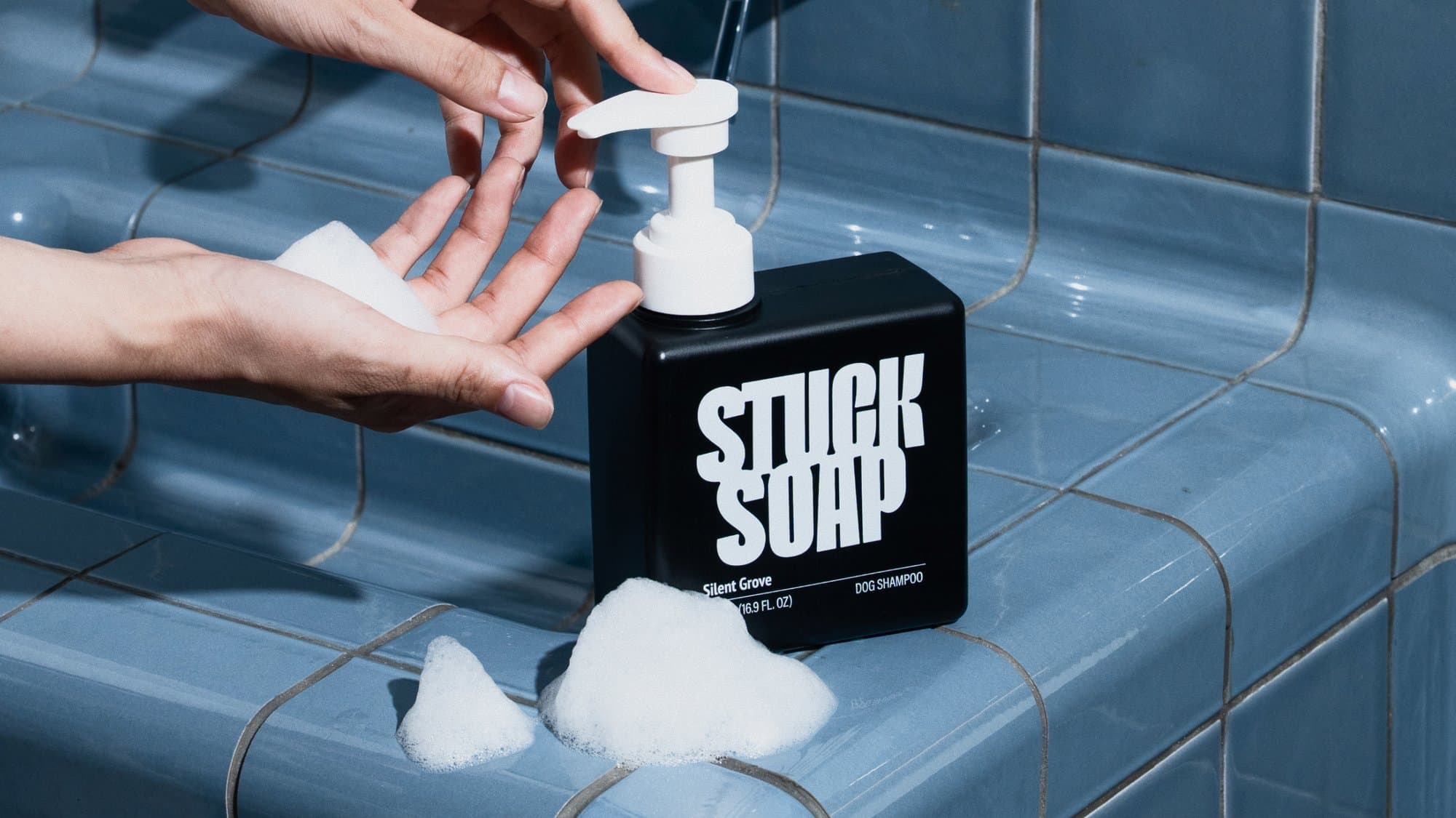 STUCK SOAP
브랜드 디자인